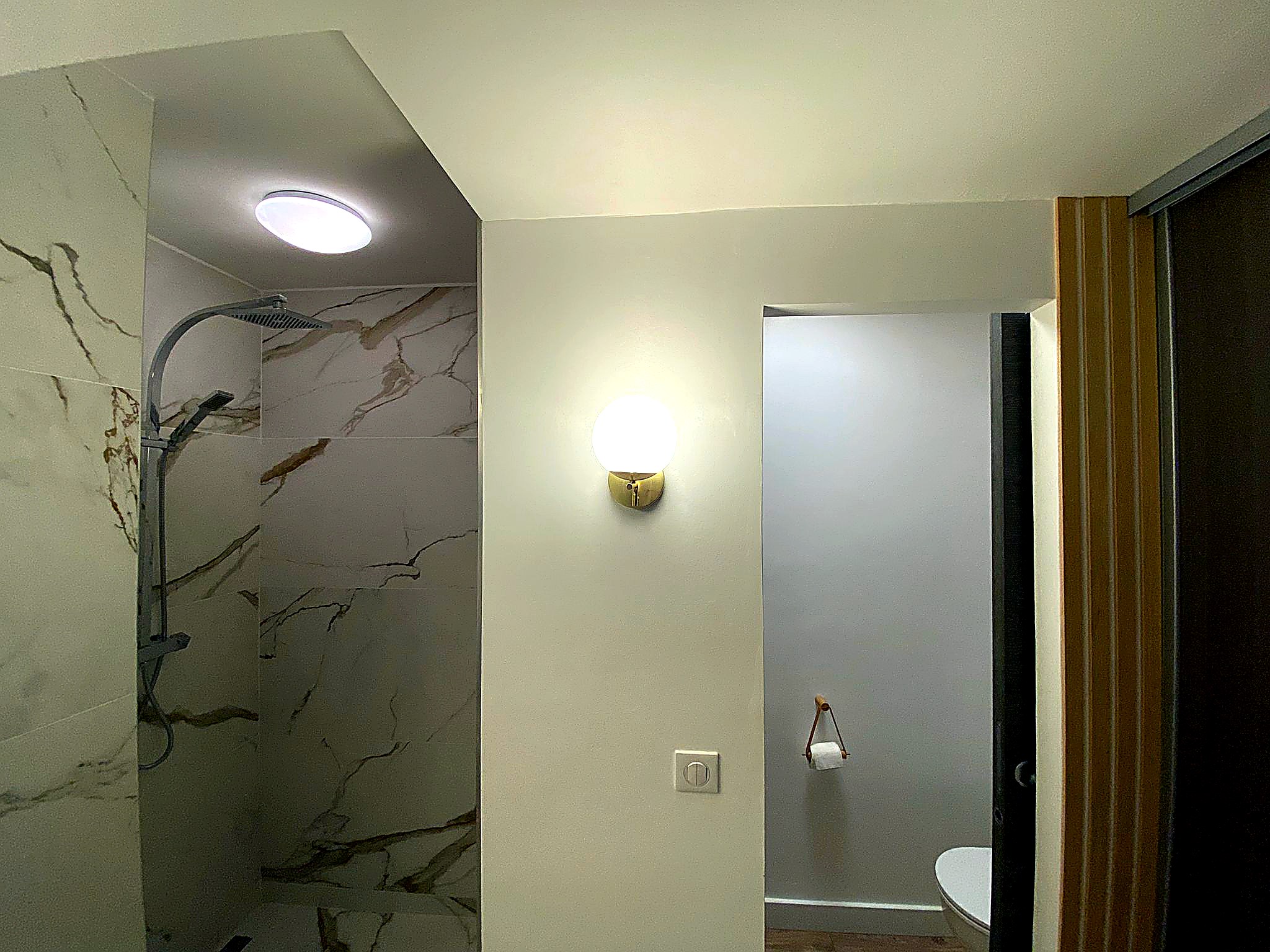 Applique murale salle de bain